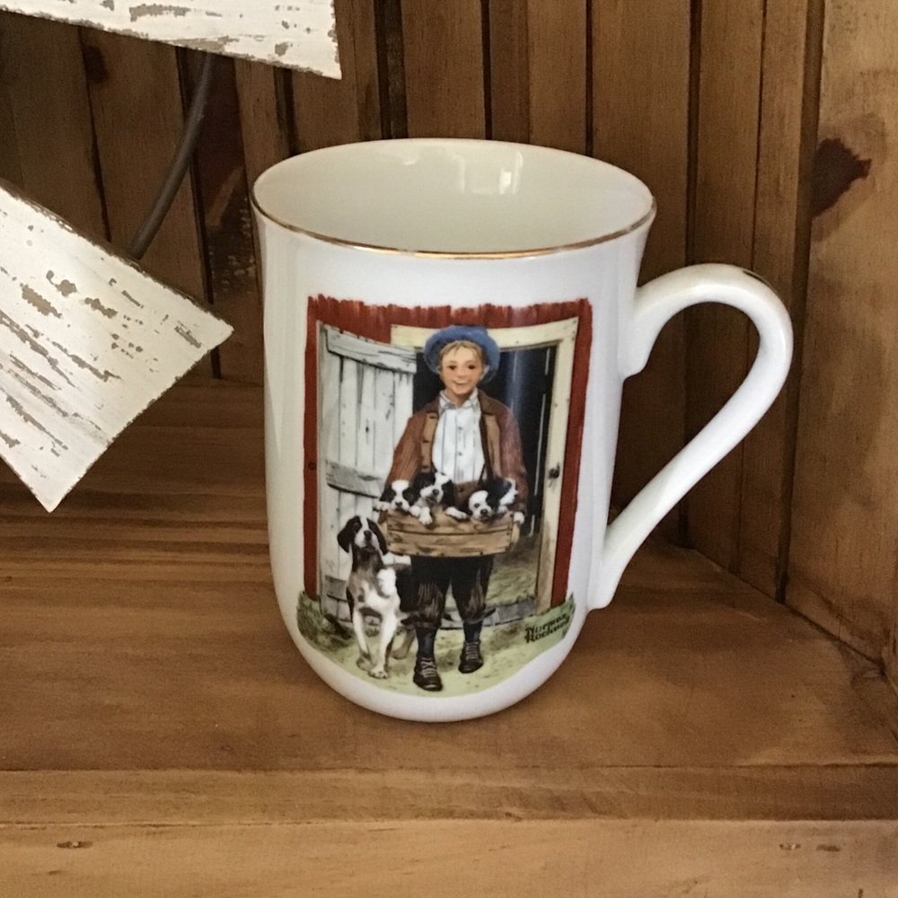 Vintage 1985 Norman Rockwell cup.
